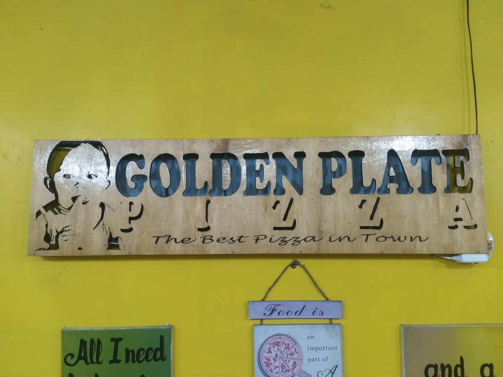 Golden plate 566537646 847397101564101 1571528714942805321 N TmMDnmZI7E4tR3yt 1